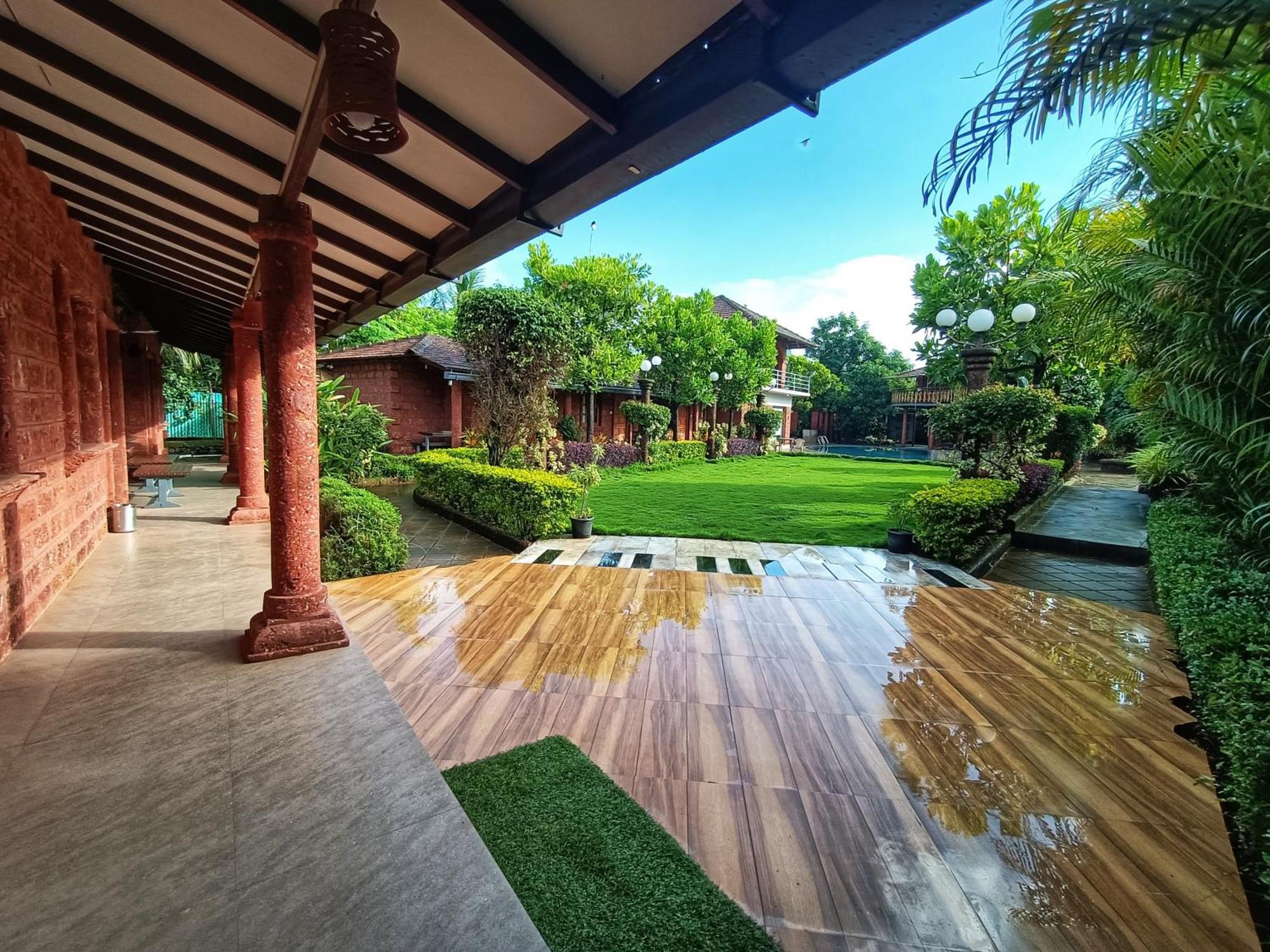 Red Stone Resort 阿里巴格 外观 照片